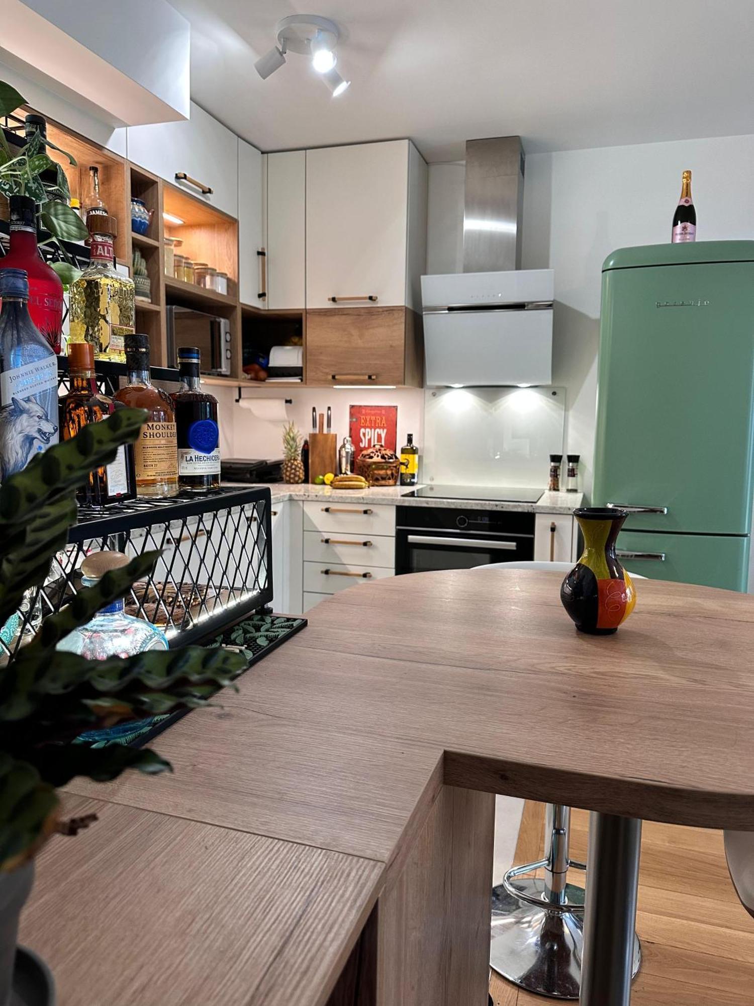 Perfect Summer In Boho Style - Garden And Underground Parking * Clamart